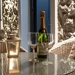 V&m Traditional Luxury וילה