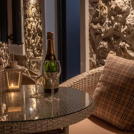 V&m Traditional Luxury