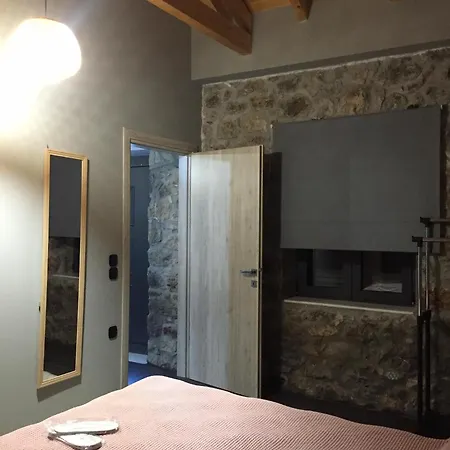 V&m Traditional Luxury