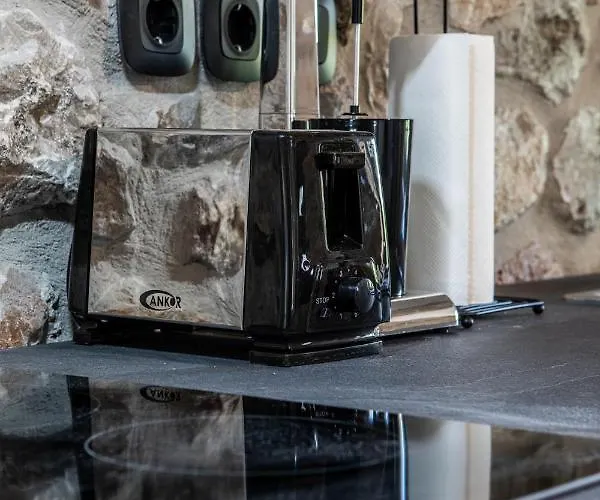 V&m Traditional Luxury