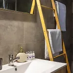 V&m Traditional Luxury Villa *