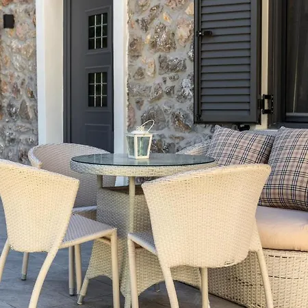 V&m Traditional Luxury Tolón