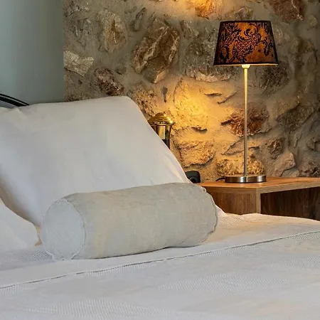 V&m Traditional Luxury *