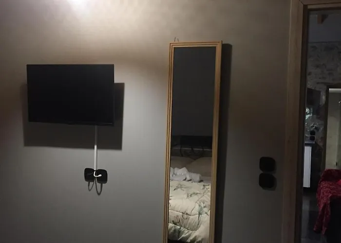 V&m Traditional Luxury * Toló