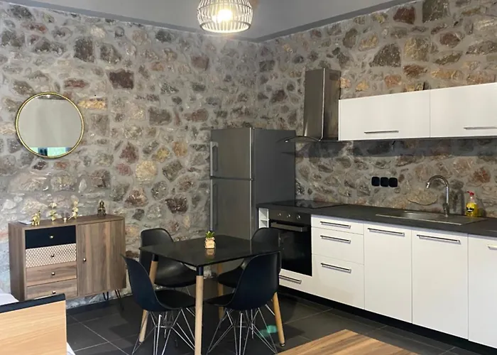 V&m Traditional Luxury * Toló